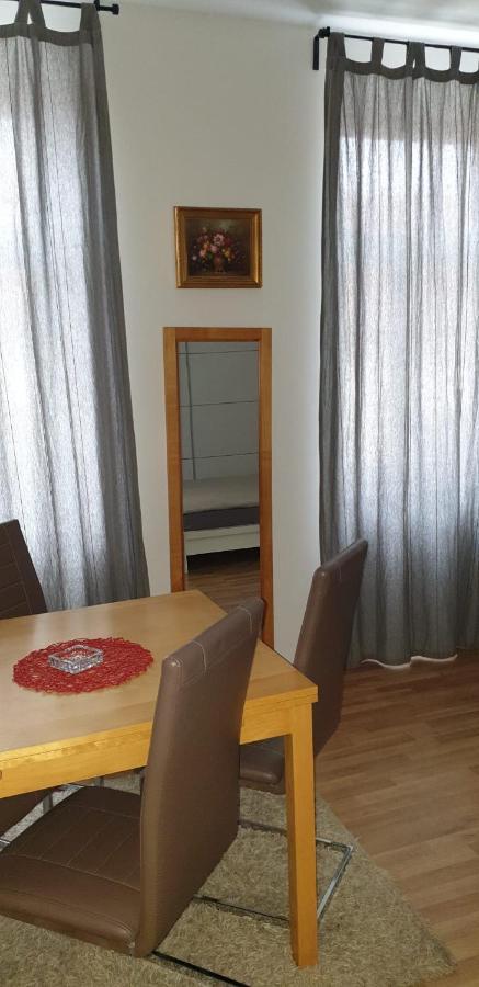 Ferienwohnung Schloessel 26-26 Vienna Esterno foto