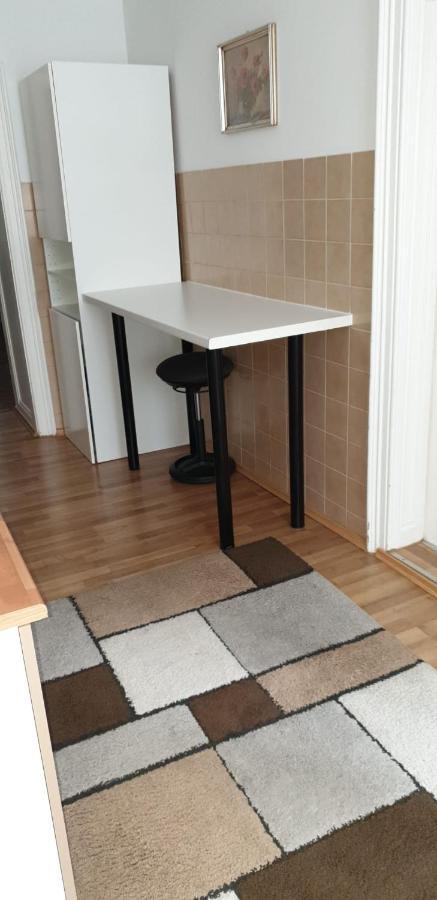 Ferienwohnung Schloessel 26-26 Vienna Esterno foto